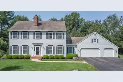 960 Woodside Terrace, Freeport, IL 61032 - Photo 3