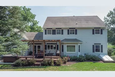 960 Woodside Terrace, Freeport, IL 61032 - Photo 7