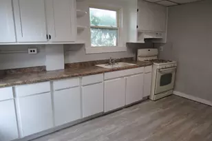 1413 11th St, Rockford, IL 61108 - Photo 11