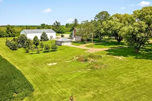 4139 S Spielman Rd, Leaf River, IL 61047 - Photo 47