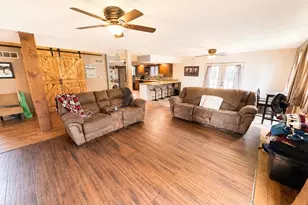 20775 Hickory Hills Rd, Sterling, IL 61081 - Photo 29