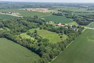20775 Hickory Hills Rd, Sterling, IL 61081 - Photo 13