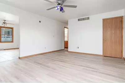 2951 16th Street, Rockford, IL 61109 - Photo 7