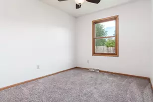 2951 16th St, Rockford, IL 61109 - Photo 23