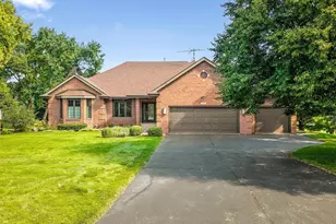 1198 Tuneberg Pkwy, Belvidere, IL 61008 - Photo 5
