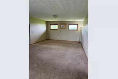 4840 Manchester Road, Poplar Grove, IL 61065 - Photo 17