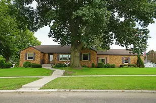 607 Hudson St, Stockton, IL 61085 - Photo 39