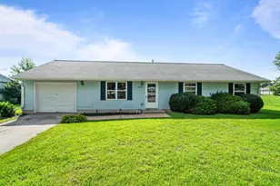 2402 Rockwell St, Rockford, IL 61102 - Photo 1