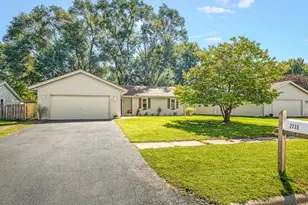 7733 Edwin Ln, Loves Park, IL 61111 - Photo 3
