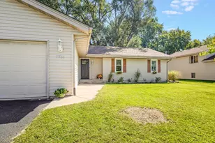 7733 Edwin Ln, Loves Park, IL 61111 - Photo 7