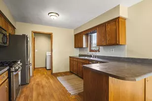 7733 Edwin Ln, Loves Park, IL 61111 - Photo 15