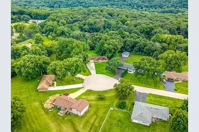 3919 Falling Leaf Drive, Rockford, IL 61109 - Photo 29