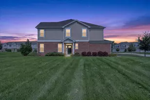 1308 Draper Rd, McHenry, IL 60050 - Photo 1