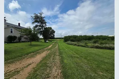 21 N Summerhill Road, Polo, IL 61064 - Photo 13
