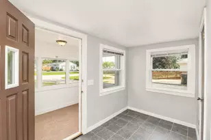 139 Wilson Ave, Machesney Park, IL 61115 - Photo 3
