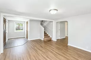 139 Wilson Ave, Machesney Park, IL 61115 - Photo 5