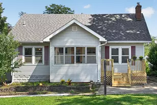1022 13th St, Rockford, IL 61104 - Photo 1