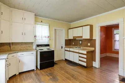 704 Irving Avenue, Rockford, IL 61101 - Photo 21