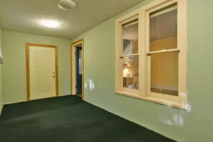 704 Irving Ave, Rockford, IL 61101 - Photo 13