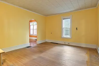 704 Irving Avenue, Rockford, IL 61101 - Photo 11