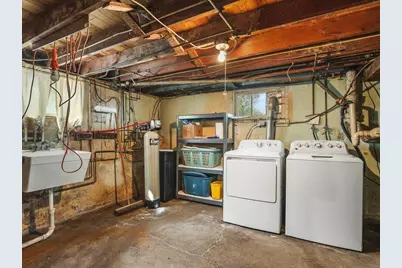 15 W Walnut Street, Cedarville, IL 61013 - Photo 23