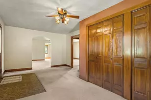 15 W Walnut St, Cedarville, IL 61013 - Photo 7