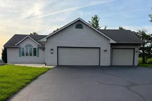 7650 Hawks Ridge Rd, Machesney Park, IL 61115 - Photo 1