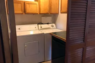 219 W 4th St, Pecatonica, IL 61063 - Photo 9