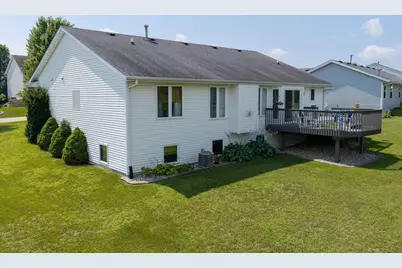 4244 Westridge Drive, Winnebago, IL 61088 - Photo 29