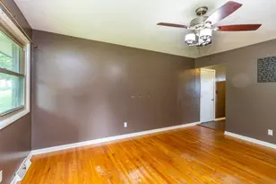 303 Hough Dr, Machesney Park, IL 61115 - Photo 9