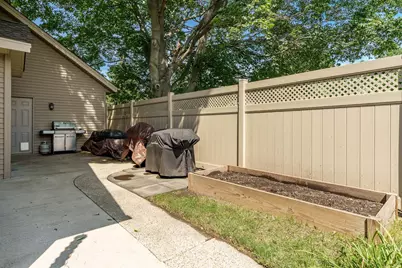 5949 Deerwood Court, Roscoe, IL 61073 - Photo 57