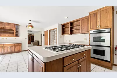 1135 W Menzemer, Elizabeth, IL 61028 - Photo 9