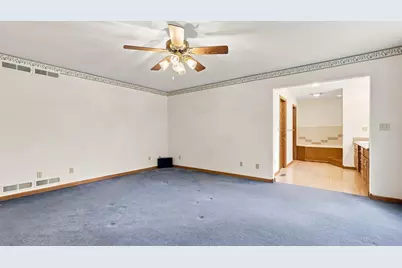 1135 W Menzemer, Elizabeth, IL 61028 - Photo 23
