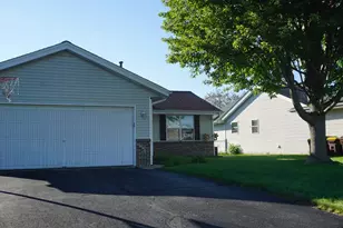 134 Safe Landing Dr, Machesney Park, IL 61115 - Photo 1
