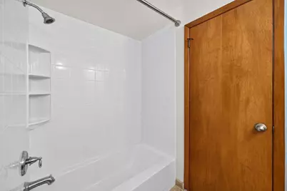 2759 Wyndamere Way, Rockford, IL 61109 - Photo 5