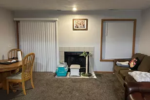450 Amphitheater Dr, Rockford, IL 61107 - Photo 7