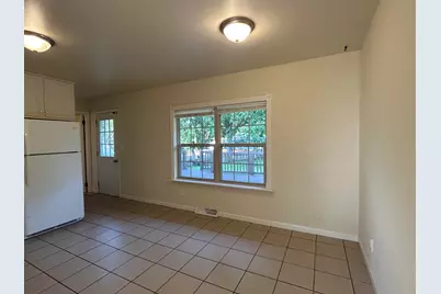 2228 Eggleston Road, Rockford, IL 61108 - Photo 5