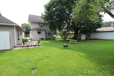 410 E Hurlbut, Belvidere, IL 61008 - Photo 7