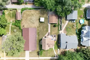 2331 18th Ave, Rockford, IL 61104 - Photo 5