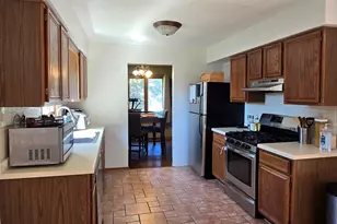 9375 Winterfield Ln, Roscoe, IL 61073 - Photo 7