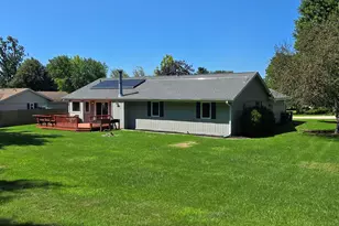 9375 Winterfield Ln, Roscoe, IL 61073 - Photo 37