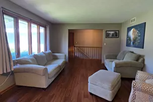 9375 Winterfield Ln, Roscoe, IL 61073 - Photo 3