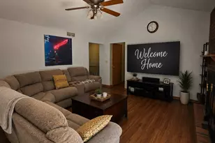 9375 Winterfield Ln, Roscoe, IL 61073 - Photo 11