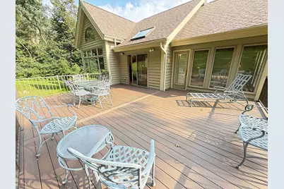 38 Longwood Drive, Galena, IL 61036 - Photo 17