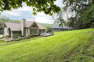 38 Longwood Dr, Galena, IL 61036 - Photo 1