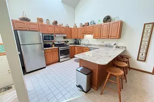 38 Longwood Dr, Galena, IL 61036 - Photo 7