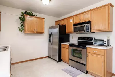 4201 Clearfield Avenue, Rockford, IL 61109 - Photo 11