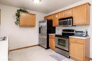 4201 Clearfield Ave, Rockford, IL 61109 - Photo 11