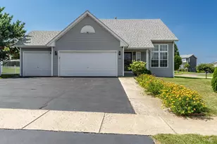 4201 Clearfield Ave, Rockford, IL 61109 - Photo 1