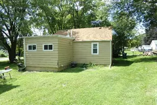 3109 Coleman Ave, Rockford, IL 61101 - Photo 3